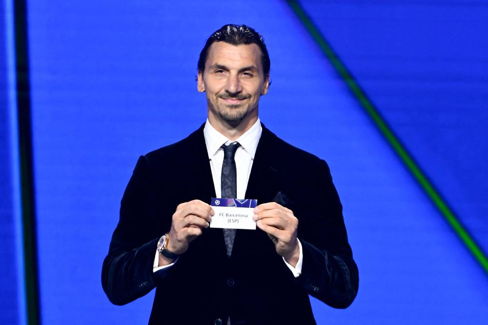 ايراهيموفيتش يحمل اسم برشلونة في القرعة 