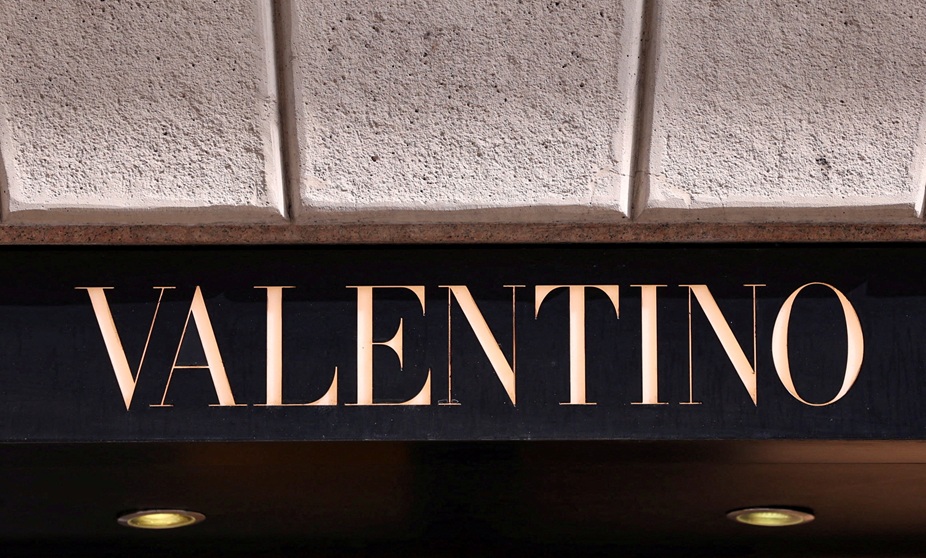 ماركة الأزياء الإيطالية فالنتينو