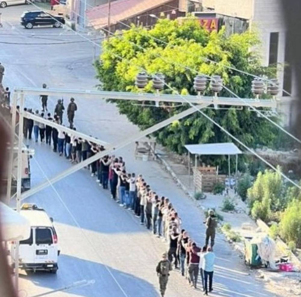 هكذا.. تجر إسرائيل 1000 فلسطيني للاعتقال في طولكرم