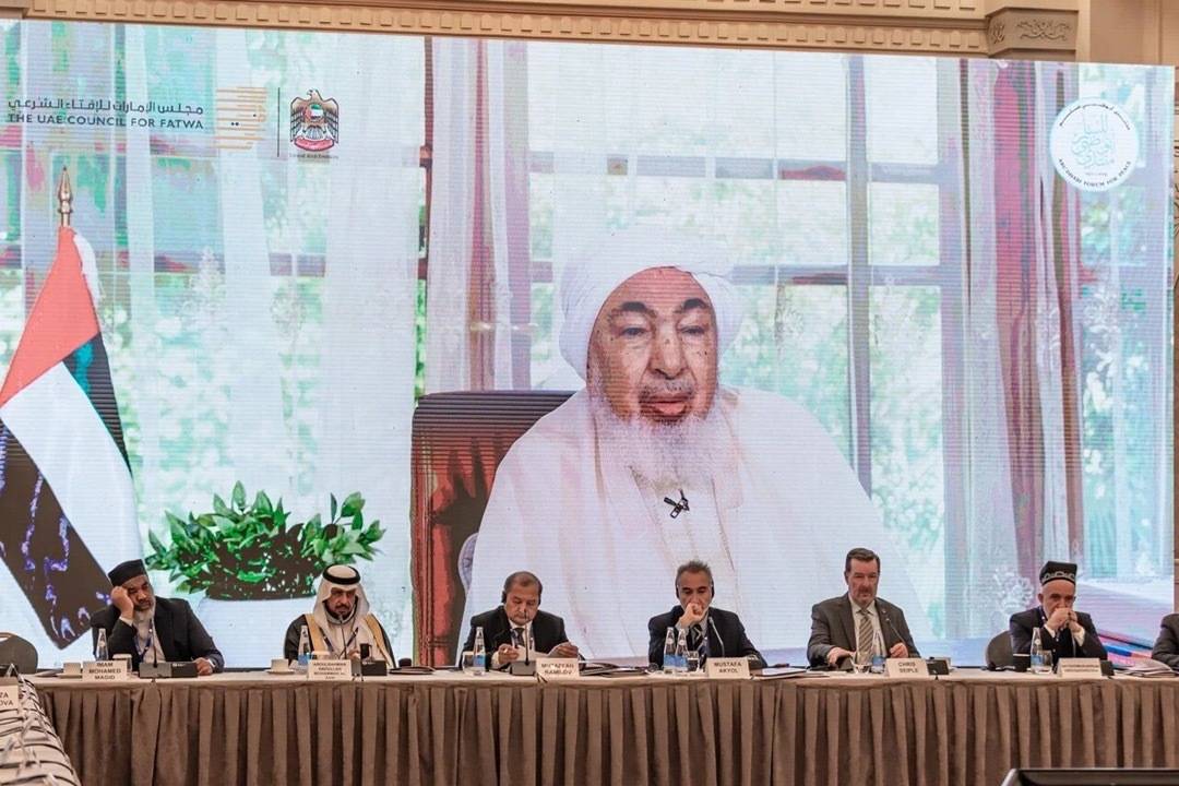  عبدالله بن بيه خلال كلمته الافتتاحية