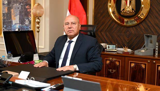 «للزمالك رب يحميه»..  أول تعليق من كامل الوزير علي سحب أرض النادي