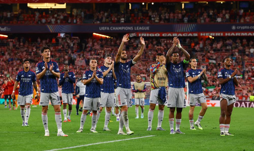 أرسنال يفوز في الباسك بفضل البديلين مارتينيلي وتروسار