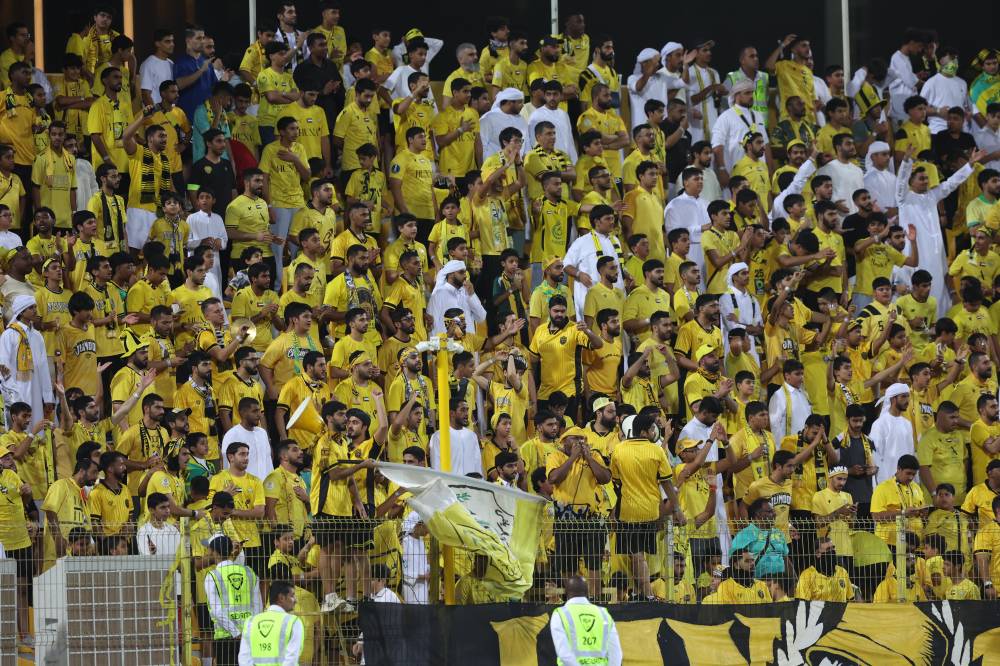 مباراة الوصل والعين في دوري أدنوك للمحترفين     تصوير : (( هيثم الخاتم ))