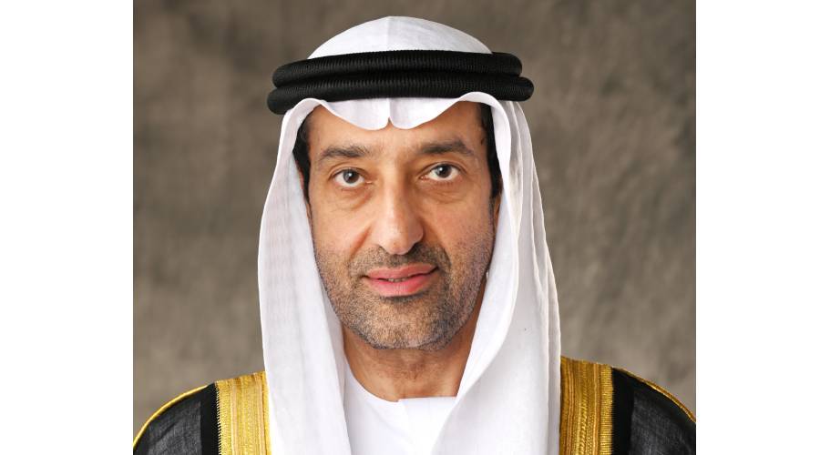 «خيرية الشارقة» تسيّر مساعدات إغاثية لأفغانستان