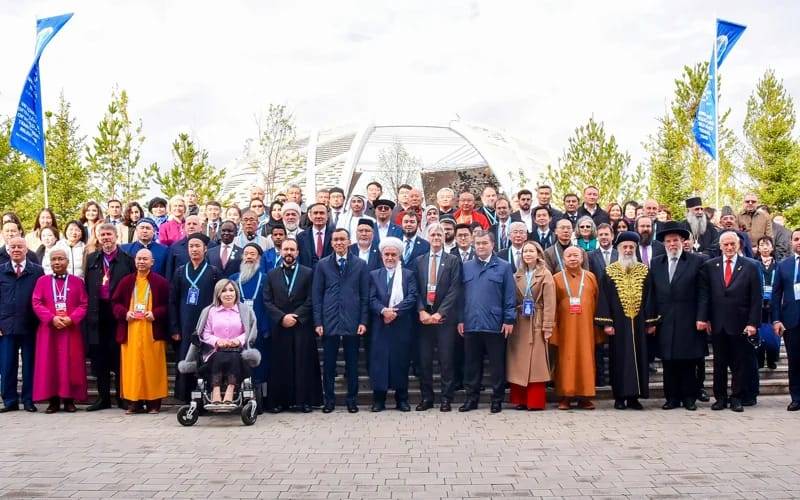 قادة الأديان يفتتحون حديقة السلام والمصالحة في أستانا (فيديو)