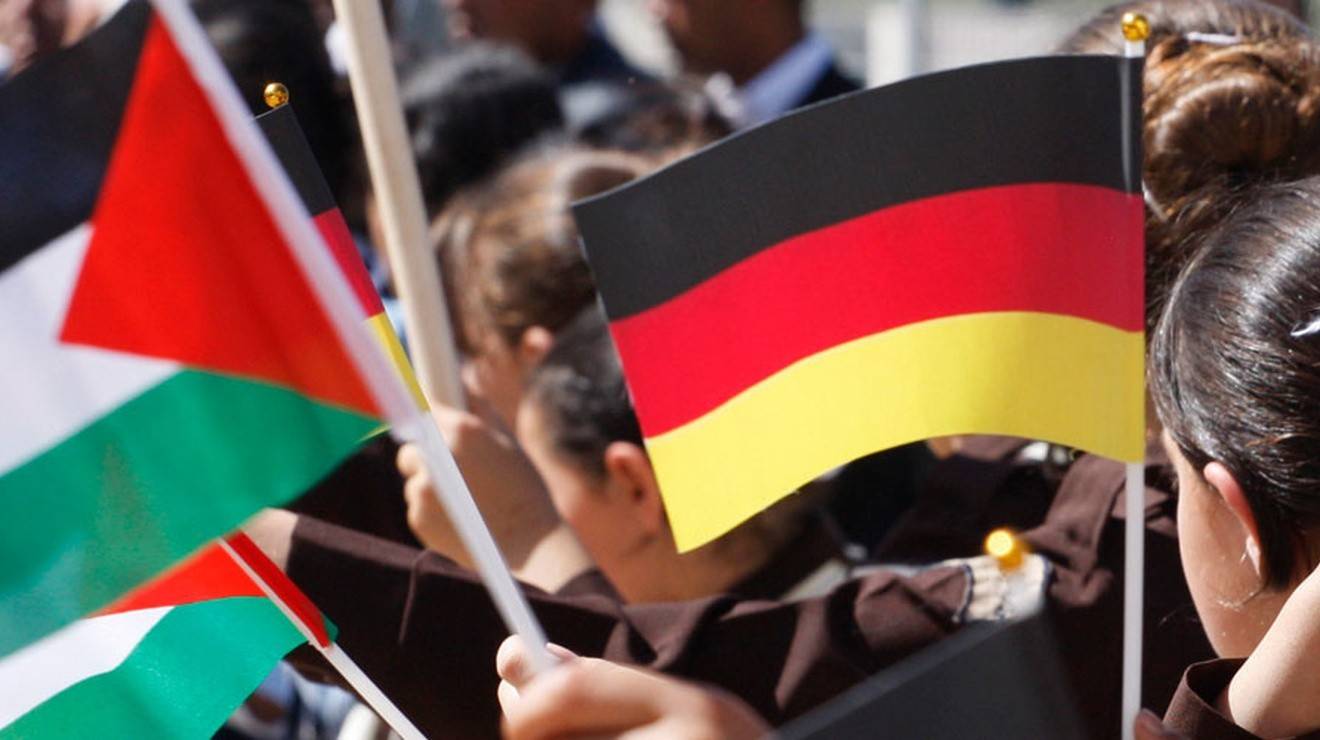 ألمانيا تعلّق إرسال 30 مليون يورو للسلطة الفلسطينية