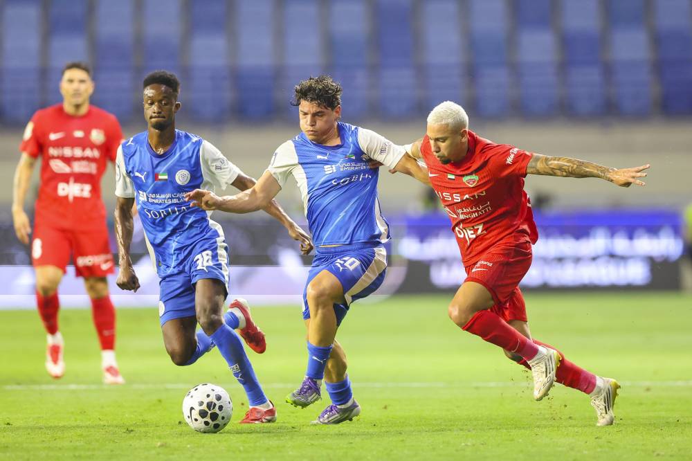 مباراة النصر وشباب الأهلي في الدوري (( محمد شعلان ))