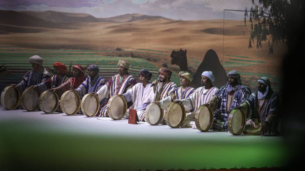 مهرجان البدر يواصل تألقه الفني والثقافي بأمسيات متميزة