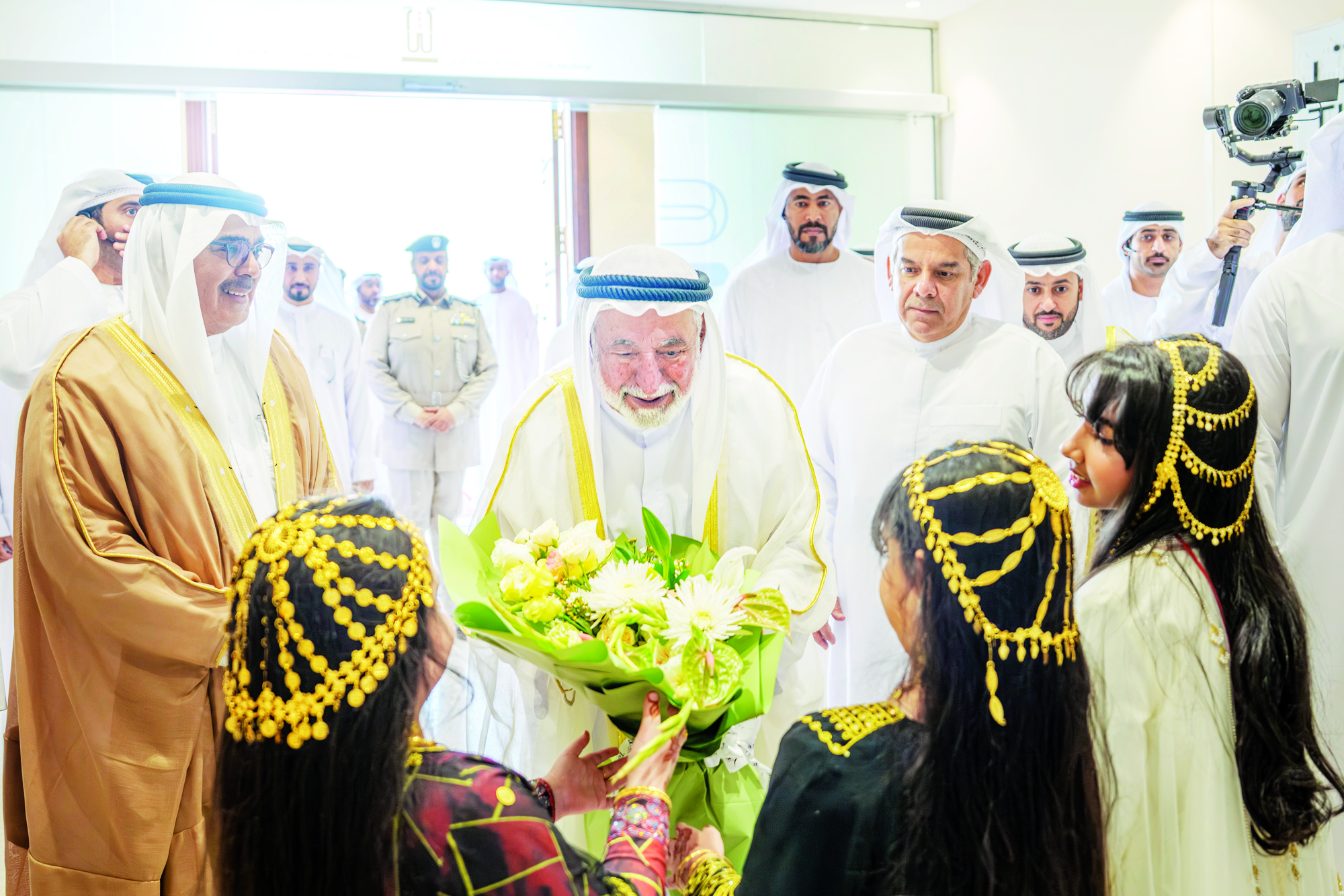 سلطان يفتتح الملتقى بحضور د. عبدالعزيز المسلم 