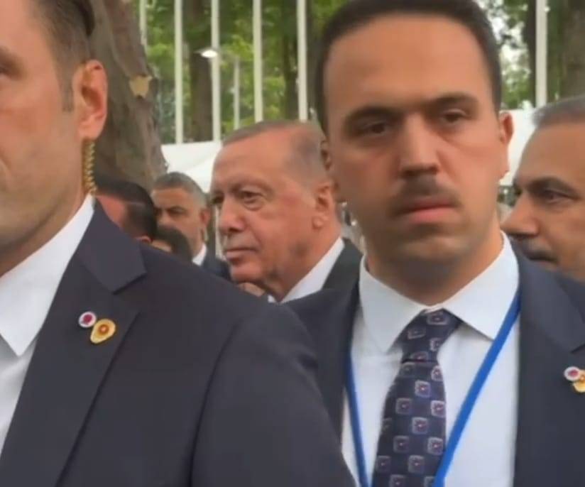 بعد ماكرون.. أردوغان يتعرض لتوقيف مؤقت أثناء مرور موكب ترامب في نيويورك