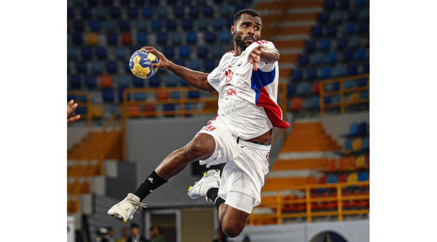 لقاء حاسم للشارقة في مونديال اليد