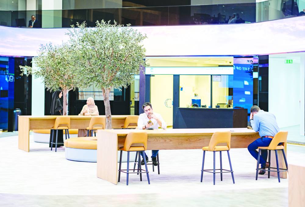 65 % قفزة استثمارات الأجانب بأسهم الإمارات إلى 25 مليار درهم