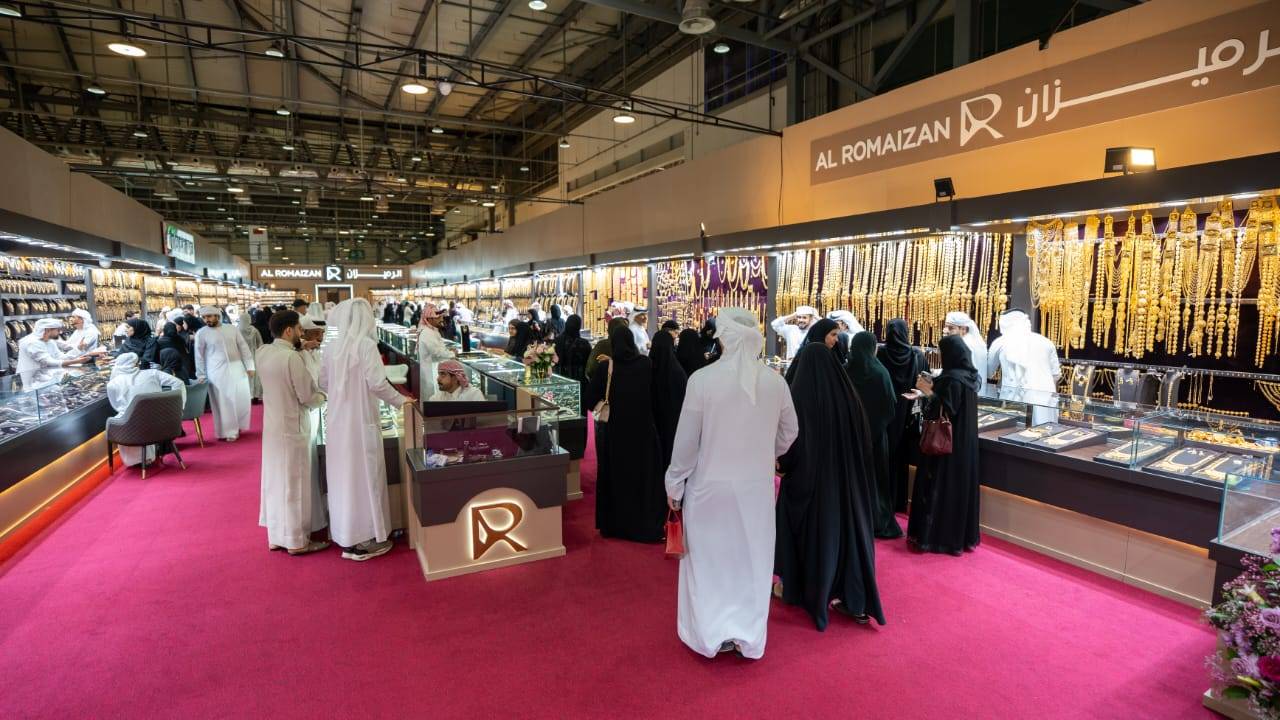 «الساعات والمجوهرات 2025» يحقق مبيعات كبيرة