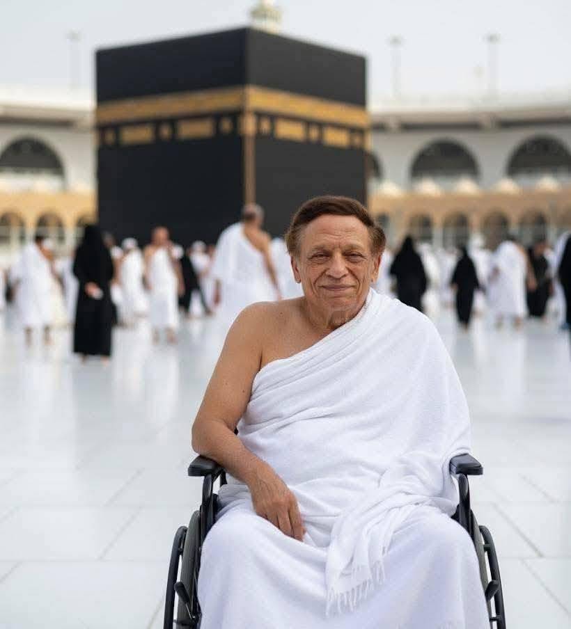 صور أداء عادل إمام للعمرة تثير الجدل.. الذكاء الاصطناعي يخدع الآلاف