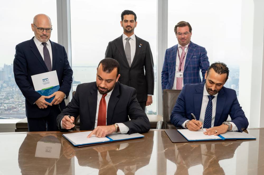 خلال توقيع الاتفاقية