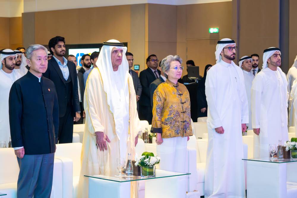 سعود بن صقر خلال الحفل 