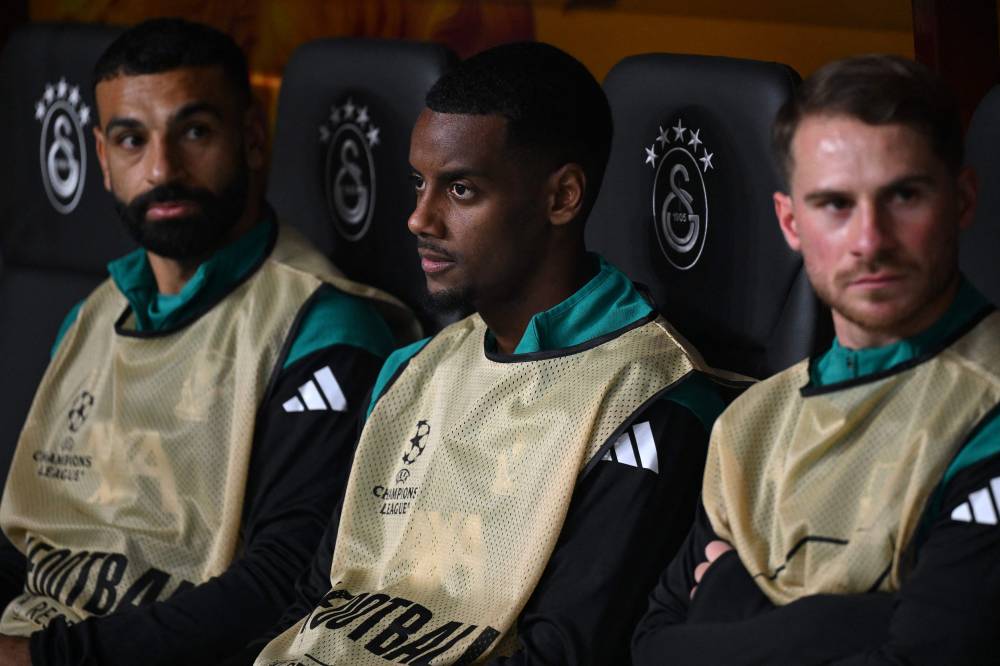 ليفربول وتشيلسي.. قمة الفوز المحتوم