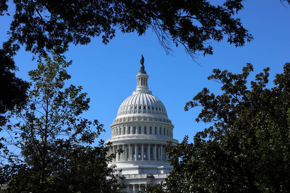 الكابيتول الأمريكي في اليوم الرابع من الإغلاق الحكومي الجزئي بواشنطن (رويترز)