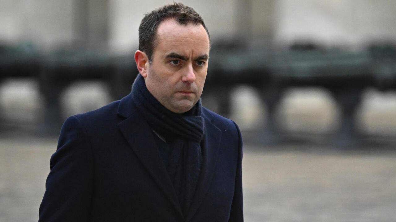 برئاسة سيباستيان لوكورنو.. فرنسا تعلن عن حكومة جديدة