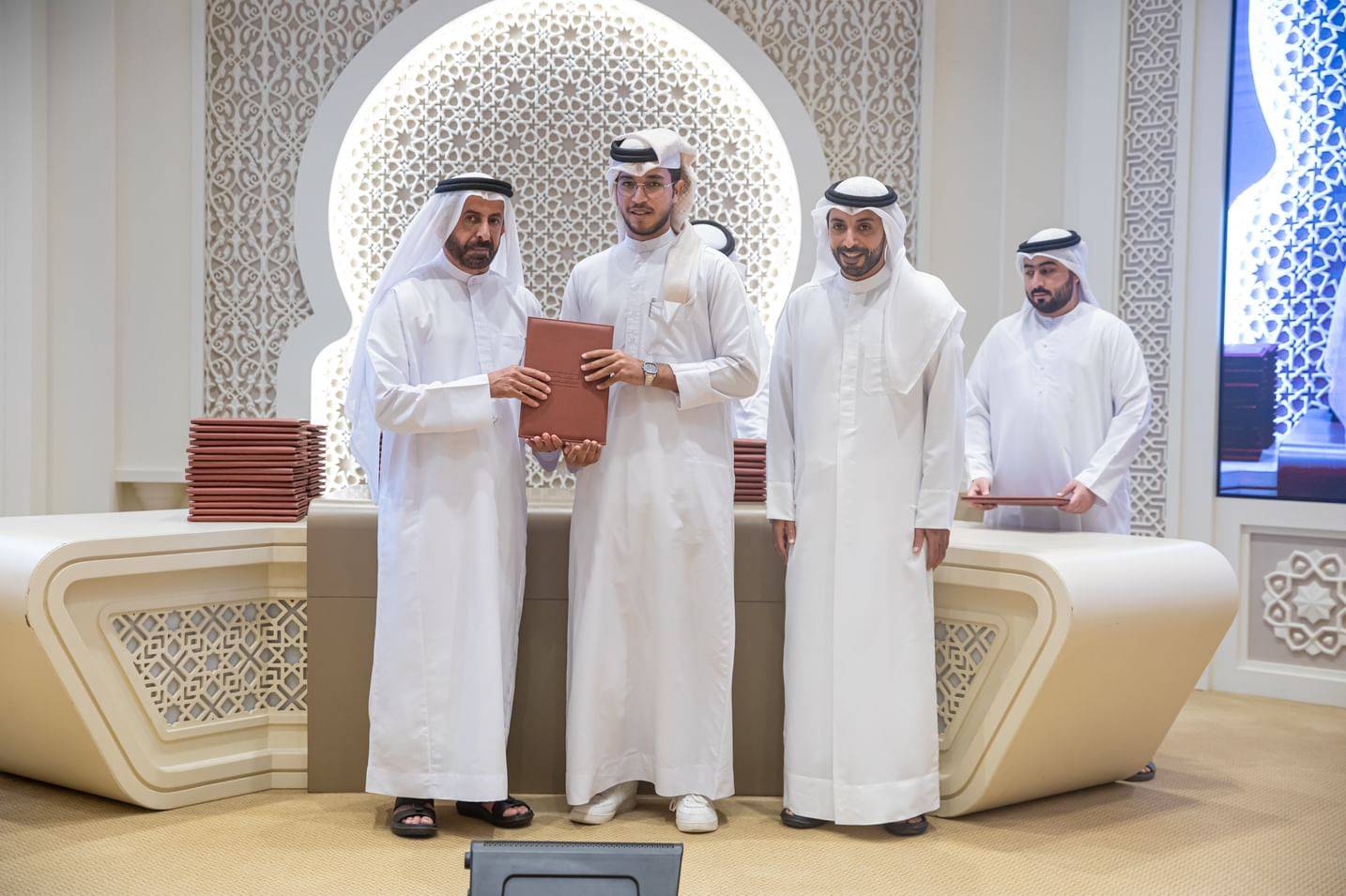 «الشارقة للقرآن» تنظم الحفل الختامي لجائزة الحفاظ