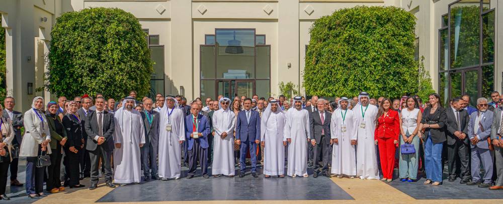 المشاركون في الملتقى