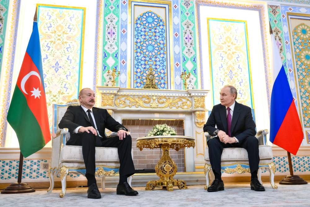 بوتين يقر: روسيا مسؤولة عن تحطم طائرة أذربيجانية في 2024