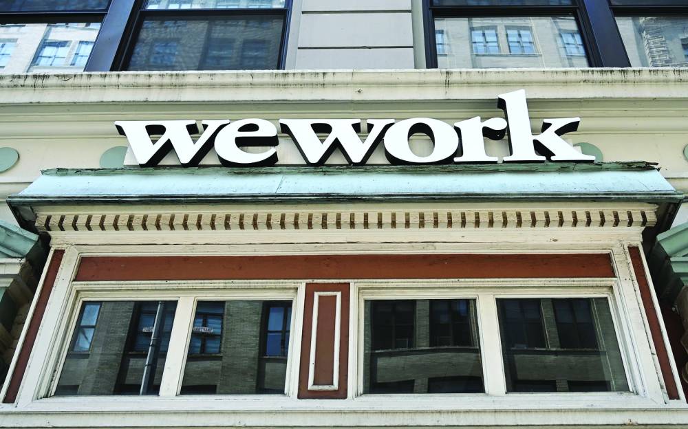 سهم «وي وورك» في الهند ينخفض 2% في أول تداول في بورصة مومباي