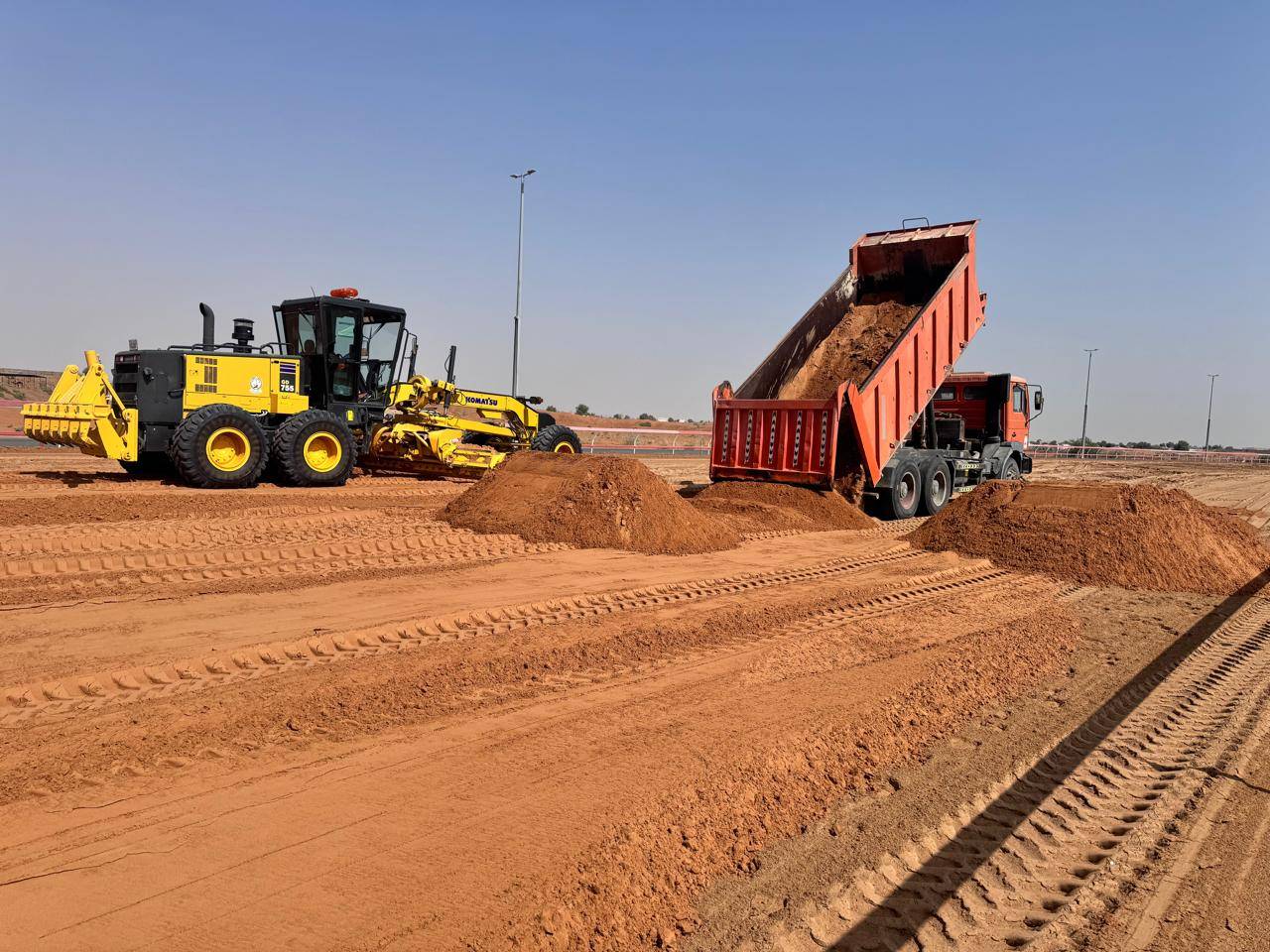 ميدان الذيد لسباقات الهجن يتحضر لاستقبال الحدث