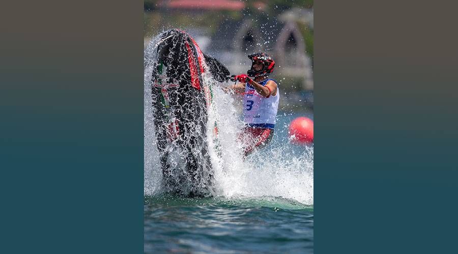 راشد الملا خلال منافسات سابقة