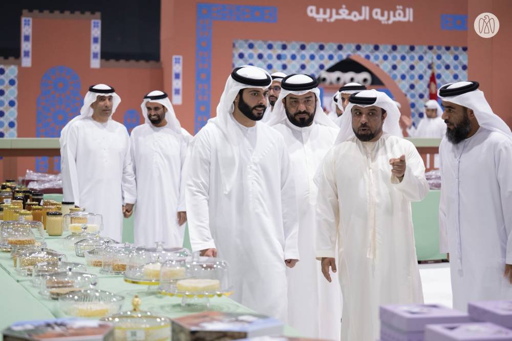 هزاع بن حمدان بن زايد يزور مهرجان الظفرة للتمور