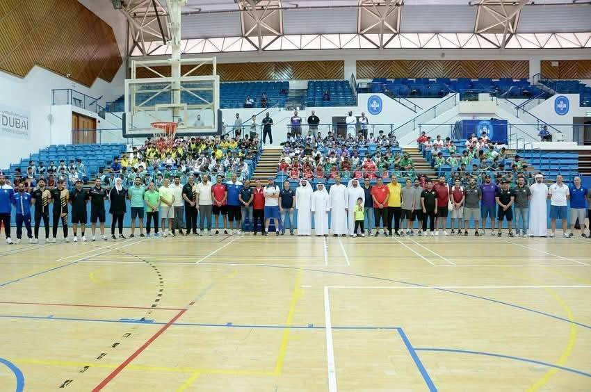 الفردان يتوسط الحضور وبراعم المستقبل
