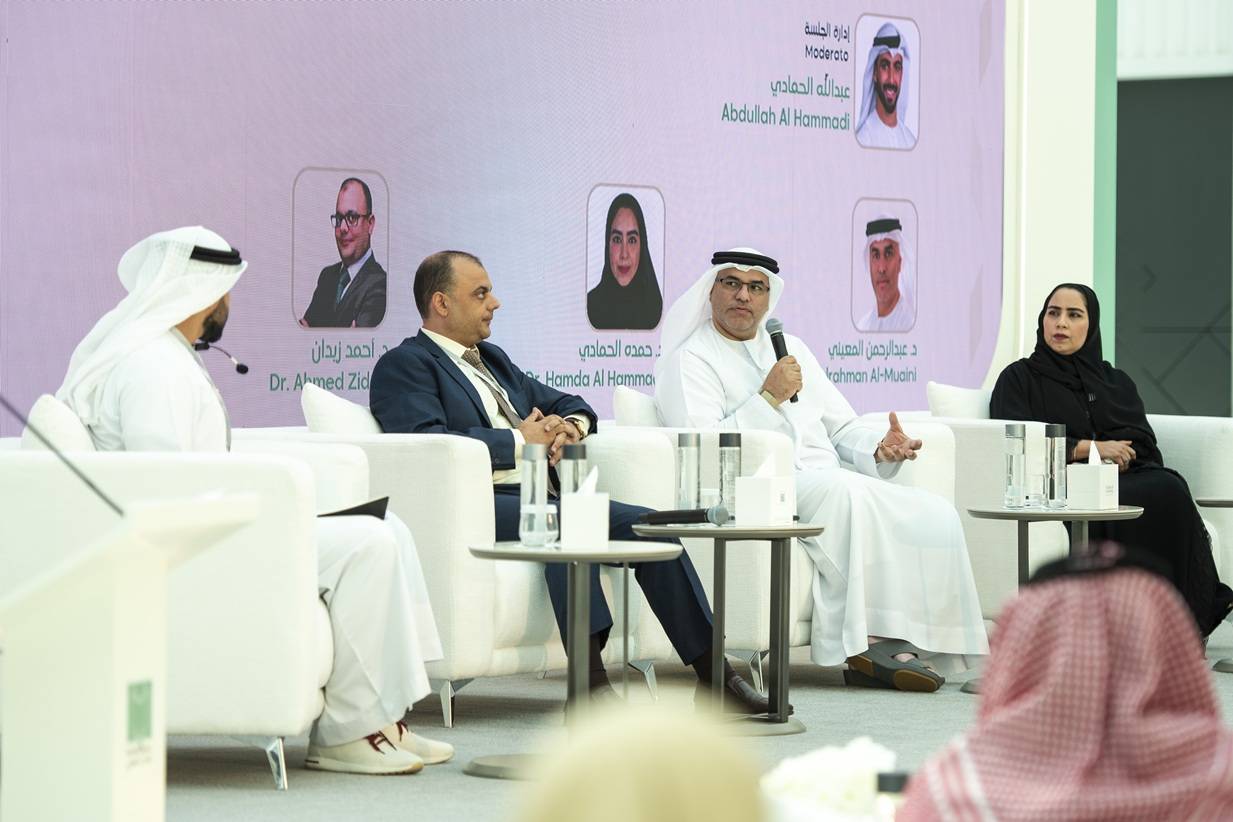 خلال ملتقى الدورة السابقة من الجائزة