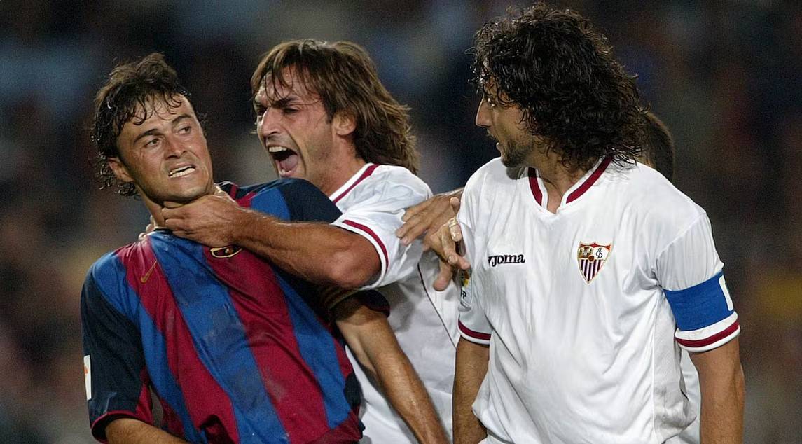 خنق وعض ونطح.. أسوأ اللقطات في تاريخ الرياضة