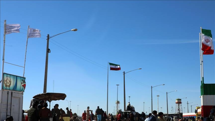 بسبب قيود 'طالبان'.. الأمم المتحدة تعلق عملياتها على الحدود الأفغانية مع إيران