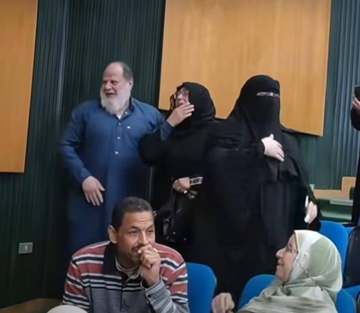 ثلاث مفاجأت متتالية لأسرة مصرية في قرعة الحج