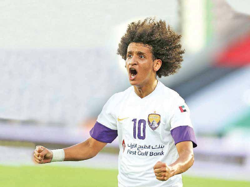 الفنان «عموري» يعتزل كرة القدم