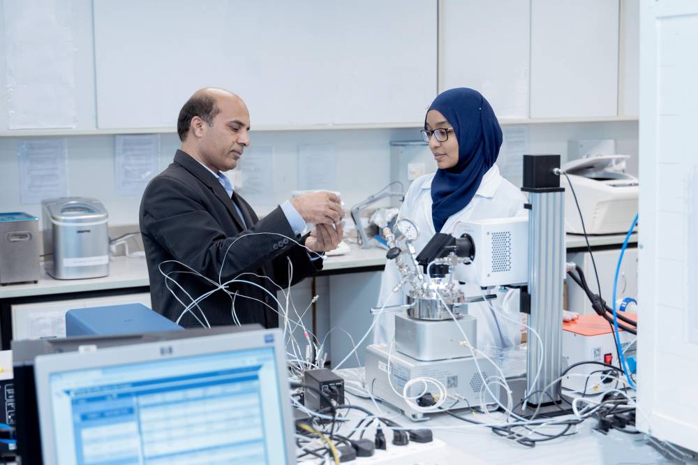 براءة اختراع لجامعة الإمارات لمركب جرافيتي مبتكر