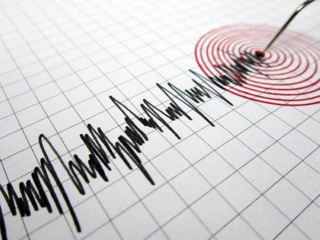 هزة أرضية شعر بها سكان مصر..القومي للبحوث الفلكية يكشف التفاصيل