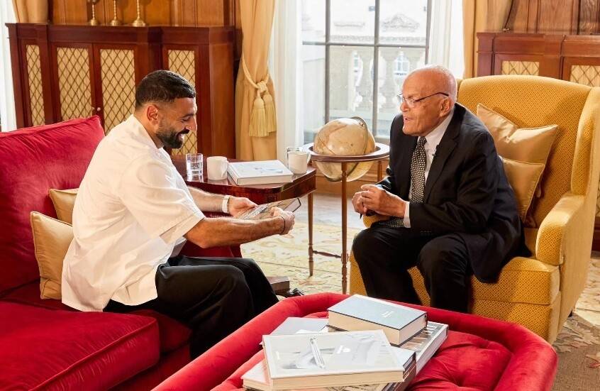 محمد صلاح لمجدي يعقوب: سأفتخر بلقائي معك طوال عمري