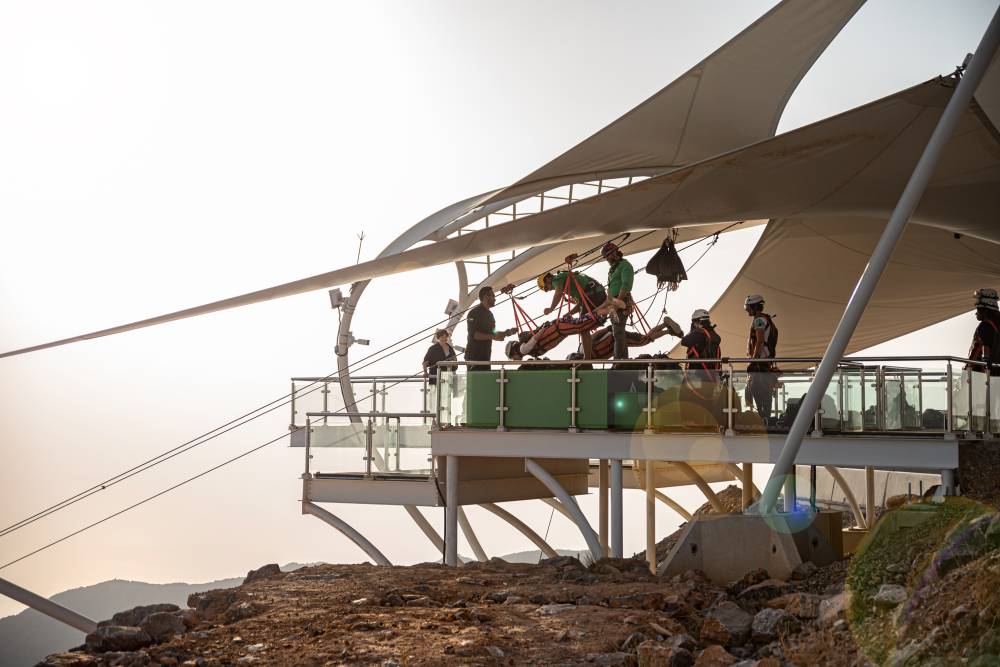 أعلى قمة في الإمارات.. انطلاق موسم جبل جيس السياحي