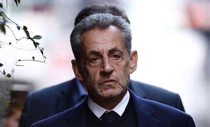 محكمة فرنسية تؤيد ثاني حكم بسجن ساركوزي