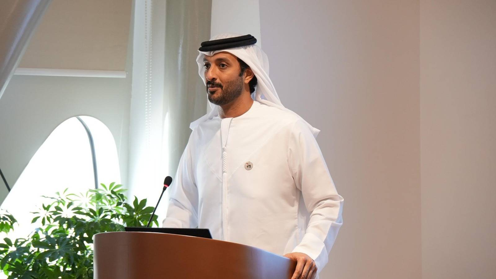 كلمة بن طوق خلال إطلاق المنصة