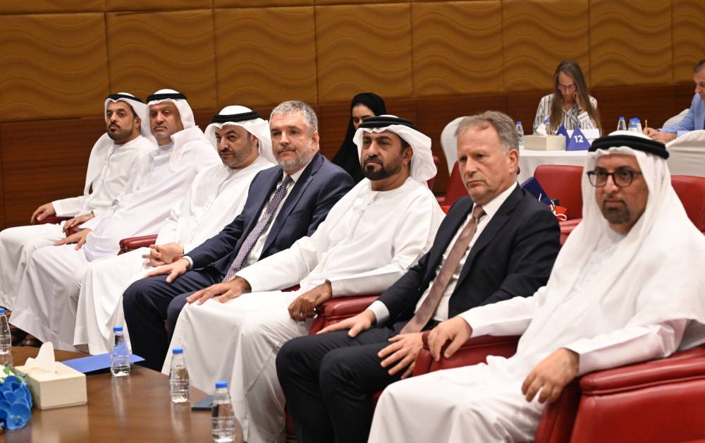 «غرفة الشارقة» تُعرّف مجتمع الأعمال الصربي بفرص الاستثمار