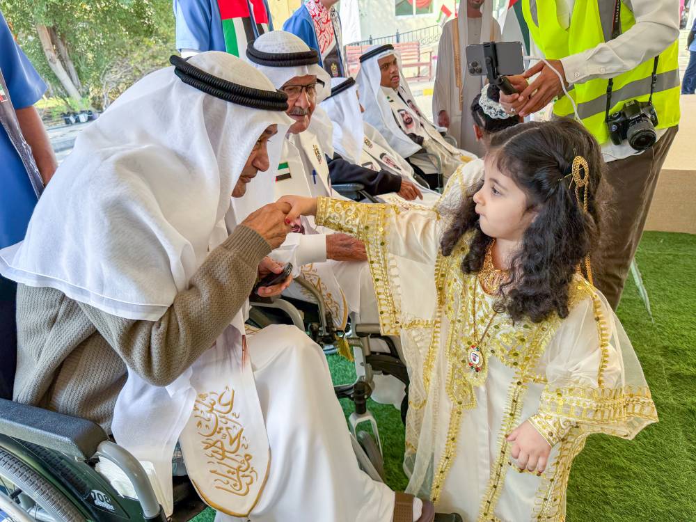 روح الاتحاد تجمع الأجيال باحتفال المسنين بـ«اجتماعية الشارقة»