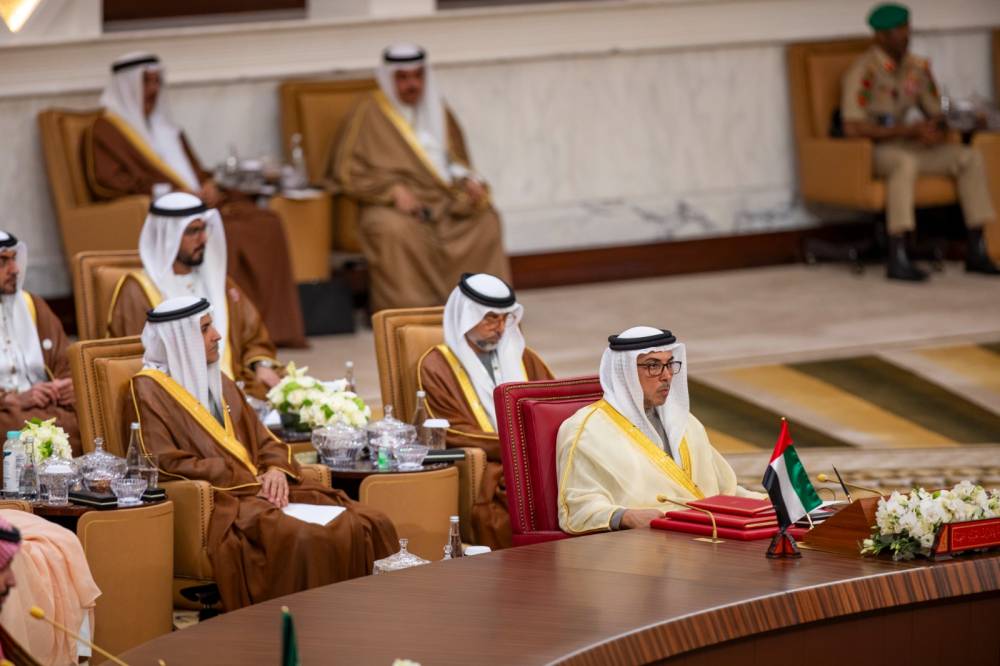 الإمارات في «قمة المنامة»: العمل الخليجي المشترك ركيزة أساسية لحماية مصالح دول المجلس