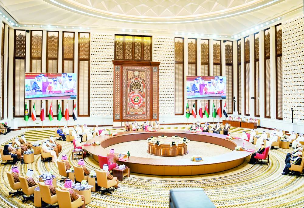 «إعلان الصخير» يُشدد على احترام السيادة ورفض استخدام القوة