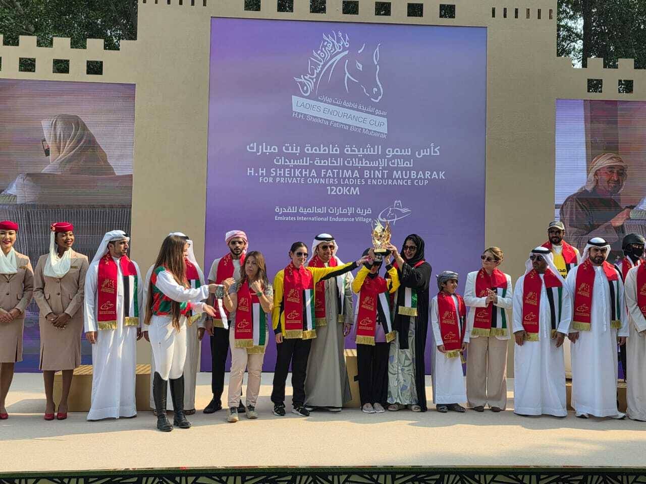 نورة السويدي خلال مشاركتها في تتوبج بطلة القدرة