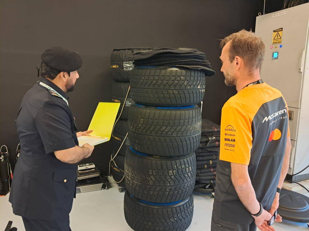 جمارك أبوظبي تعزز انسيابية تنظيم «الفورمولا 1»