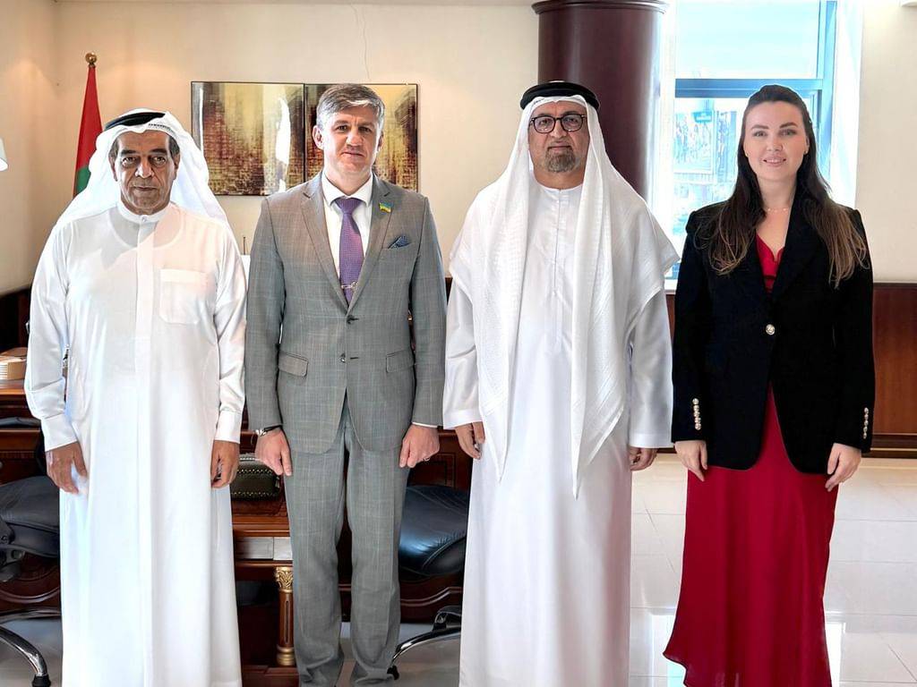 اتحاد غرف الإمارات يناقش تعزيز علاقات القطاع الخاص مع أوكرانيا