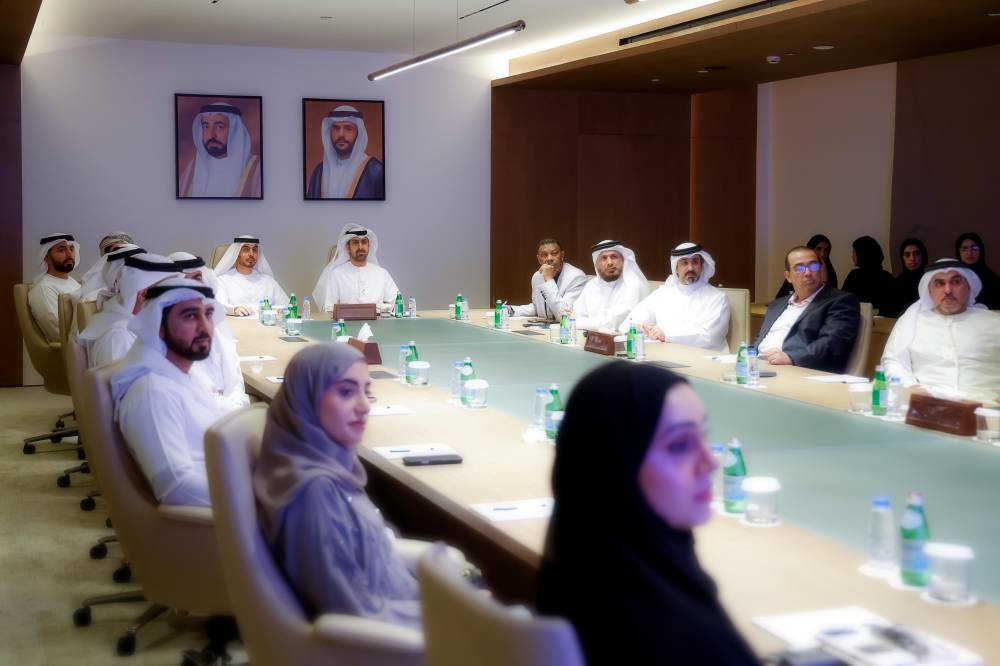 «اقتصادية الشارقة» تكرّم مراكز الخدمة